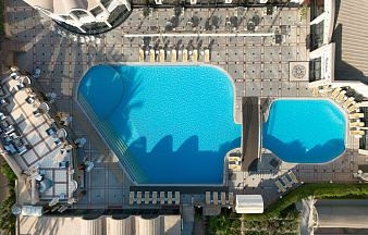 JAZ Pyramids Resort